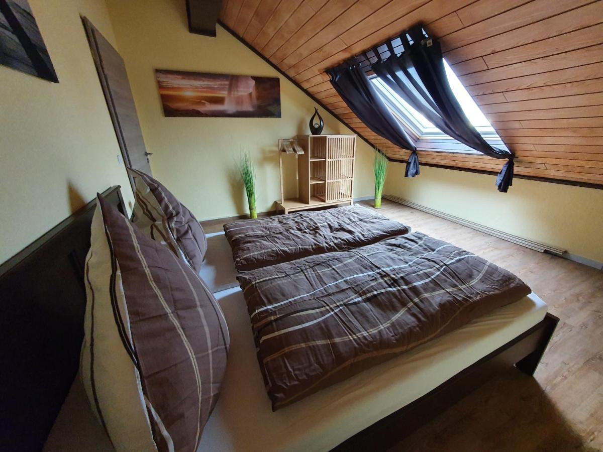 Ferienwohnung Zum Schlossblick Naehe Europa Park Mahlberg Ngoại thất bức ảnh