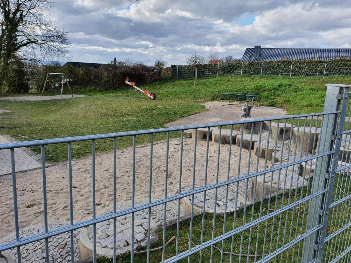 Ferienwohnung Zum Schlossblick Naehe Europa Park Mahlberg Ngoại thất bức ảnh