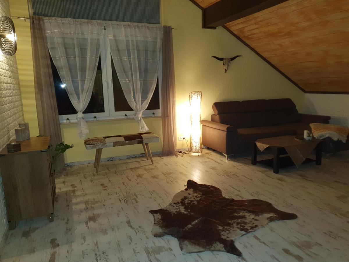 Ferienwohnung Zum Schlossblick Naehe Europa Park Mahlberg Ngoại thất bức ảnh