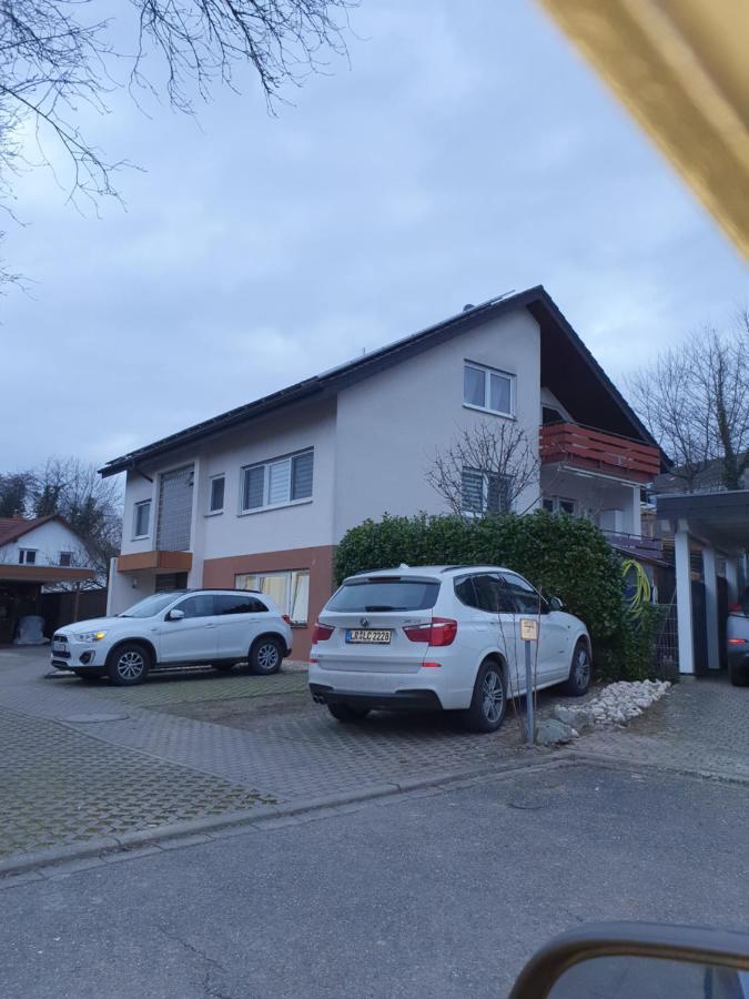 Ferienwohnung Zum Schlossblick Naehe Europa Park Mahlberg Ngoại thất bức ảnh